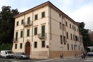 2013 Villa Wallner - P.zza Isolo Verona - restauro facciate con ciclo minerale ai Silicati