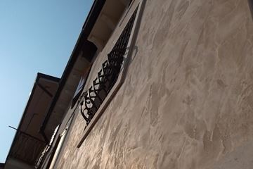 2009 Facciata intonaco materico decorativo Marmorino (La Calce del Brenta)- Caldiero (VR)