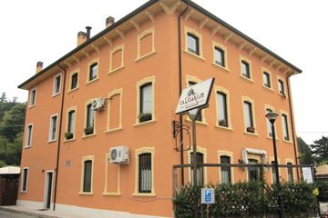 2011 Palazzo Calidarium - Caldiero (VR) - Rivestimento intonachino silossanico (Caparol)