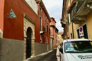 2016 Via Paradiso Verona - facciate intonaco decorativo a calce materico spatolato  (Dolci Color)
