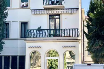 2018 Via del Fante Verona- Risanamento rivestimento decorativo intonachino Acril-Silossanico (Rofix)